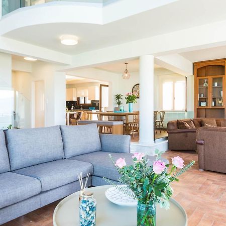 Villa Anemeli - Luxury Pool Villa With Gorgeous Seaview كيساموس المظهر الخارجي الصورة